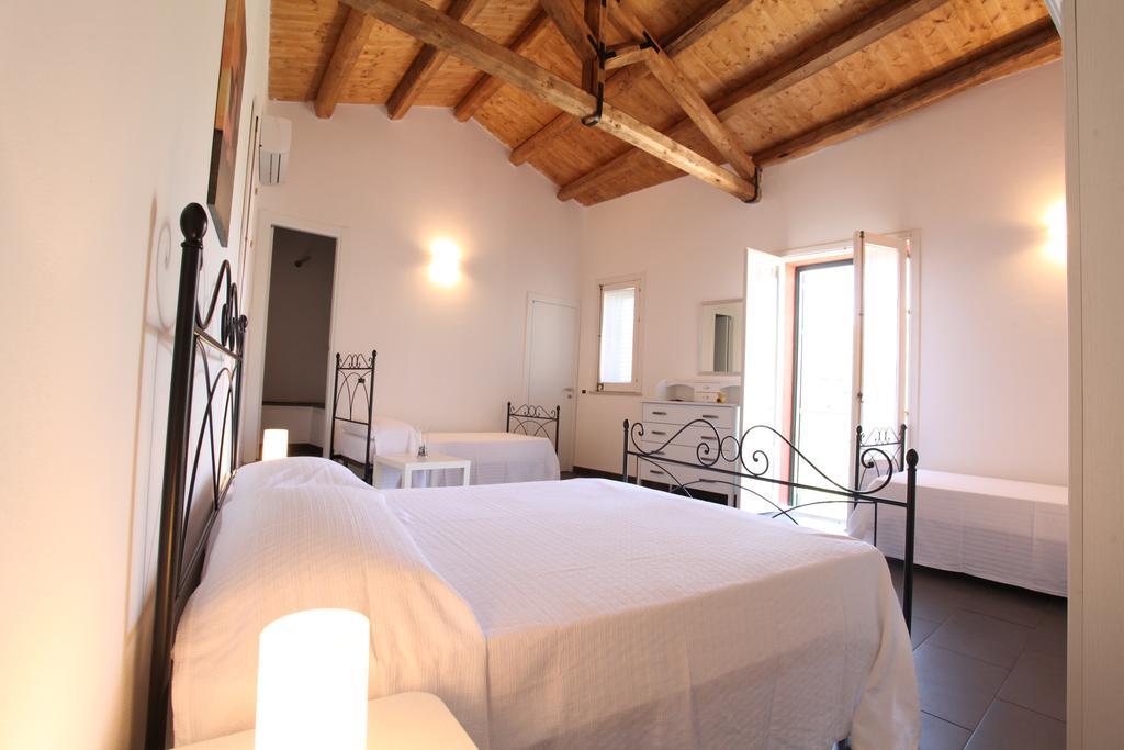Reusia Holiday Home Ragusa Kamer foto